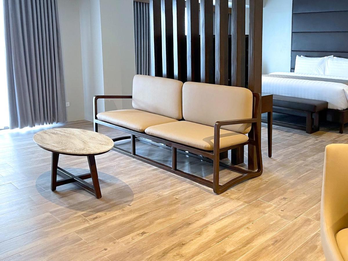 Canyon Hotels & Resorts Boracay Balabag  エクステリア 写真