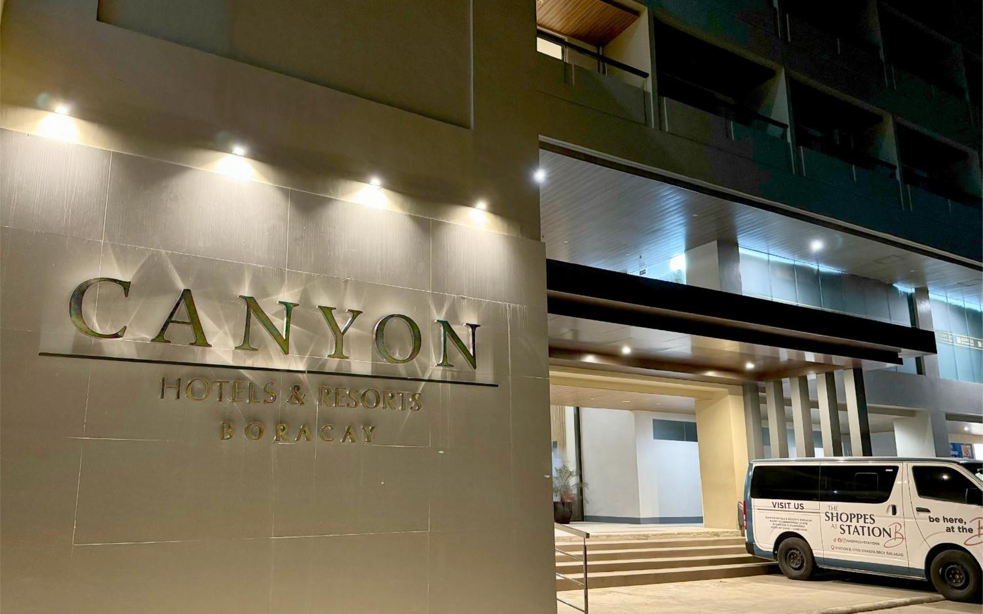 Canyon Hotels & Resorts Boracay Balabag  エクステリア 写真