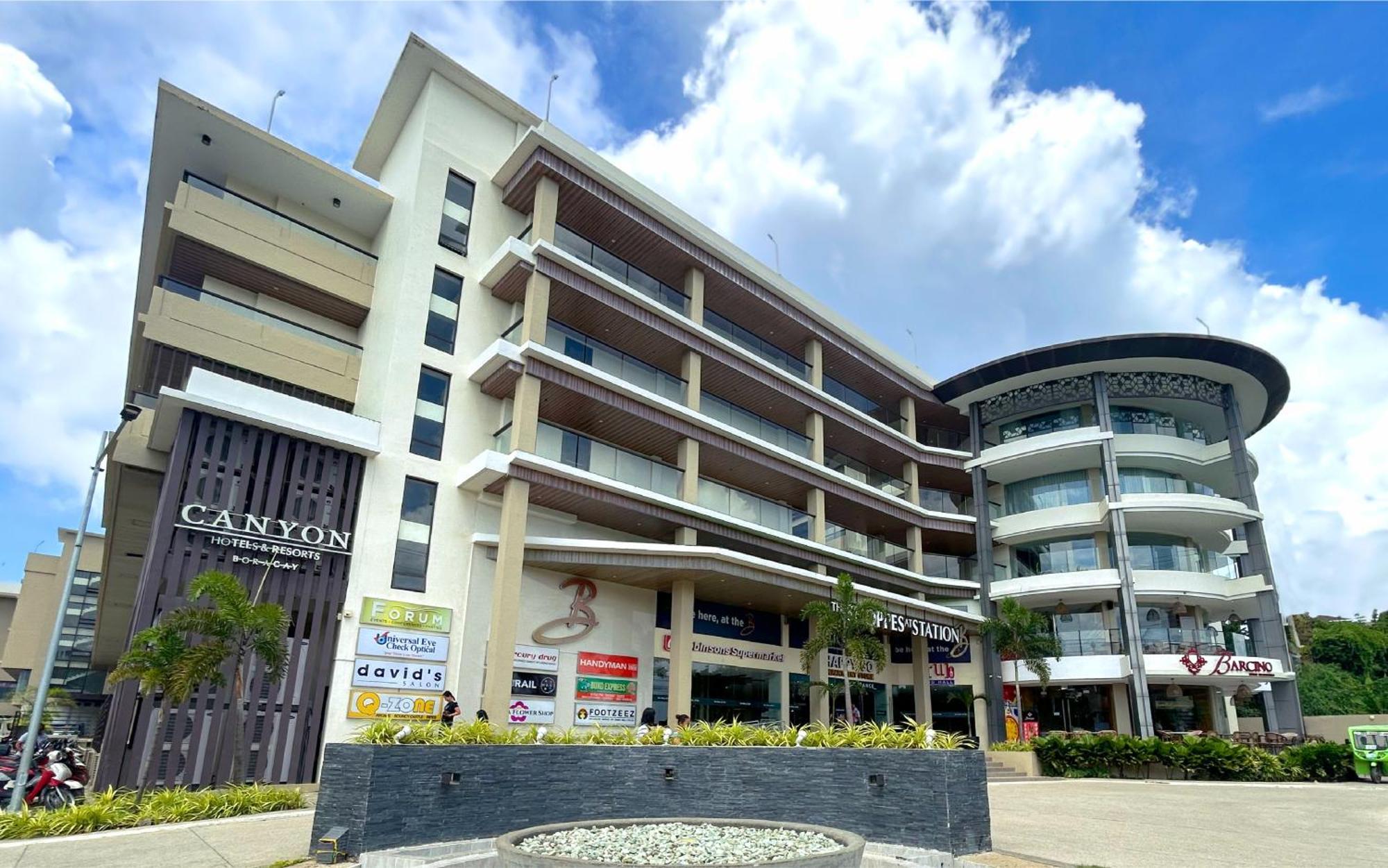 Canyon Hotels & Resorts Boracay Balabag  エクステリア 写真