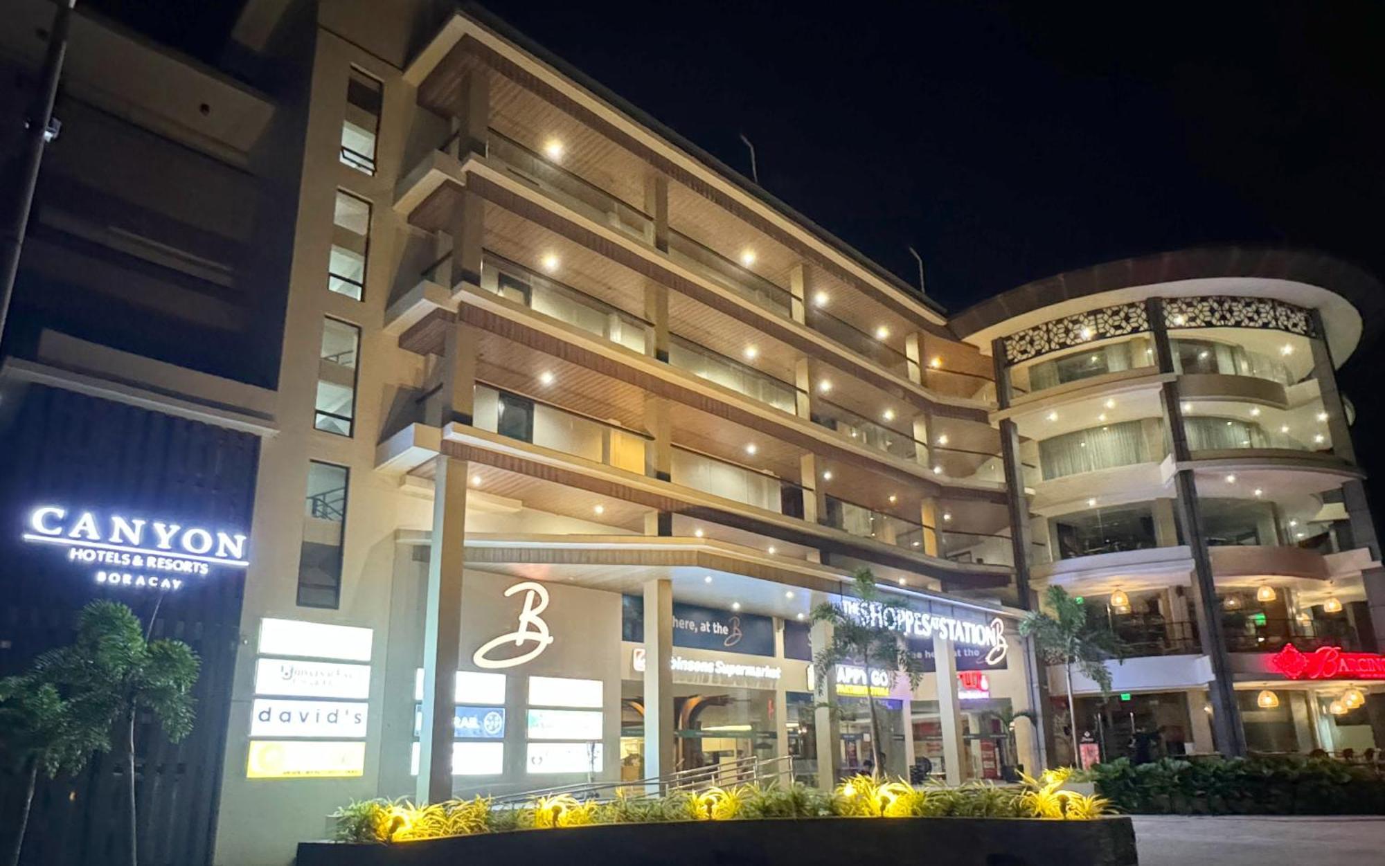 Canyon Hotels & Resorts Boracay Balabag  エクステリア 写真